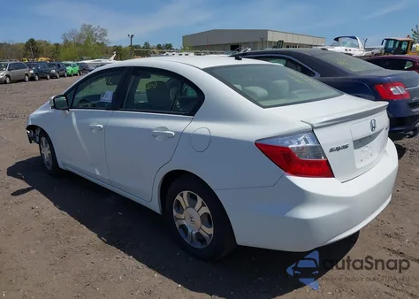 2012 Honda Civic Hybrid z USA, uszkodzony, nr VIN JHMFB4F24CS007240